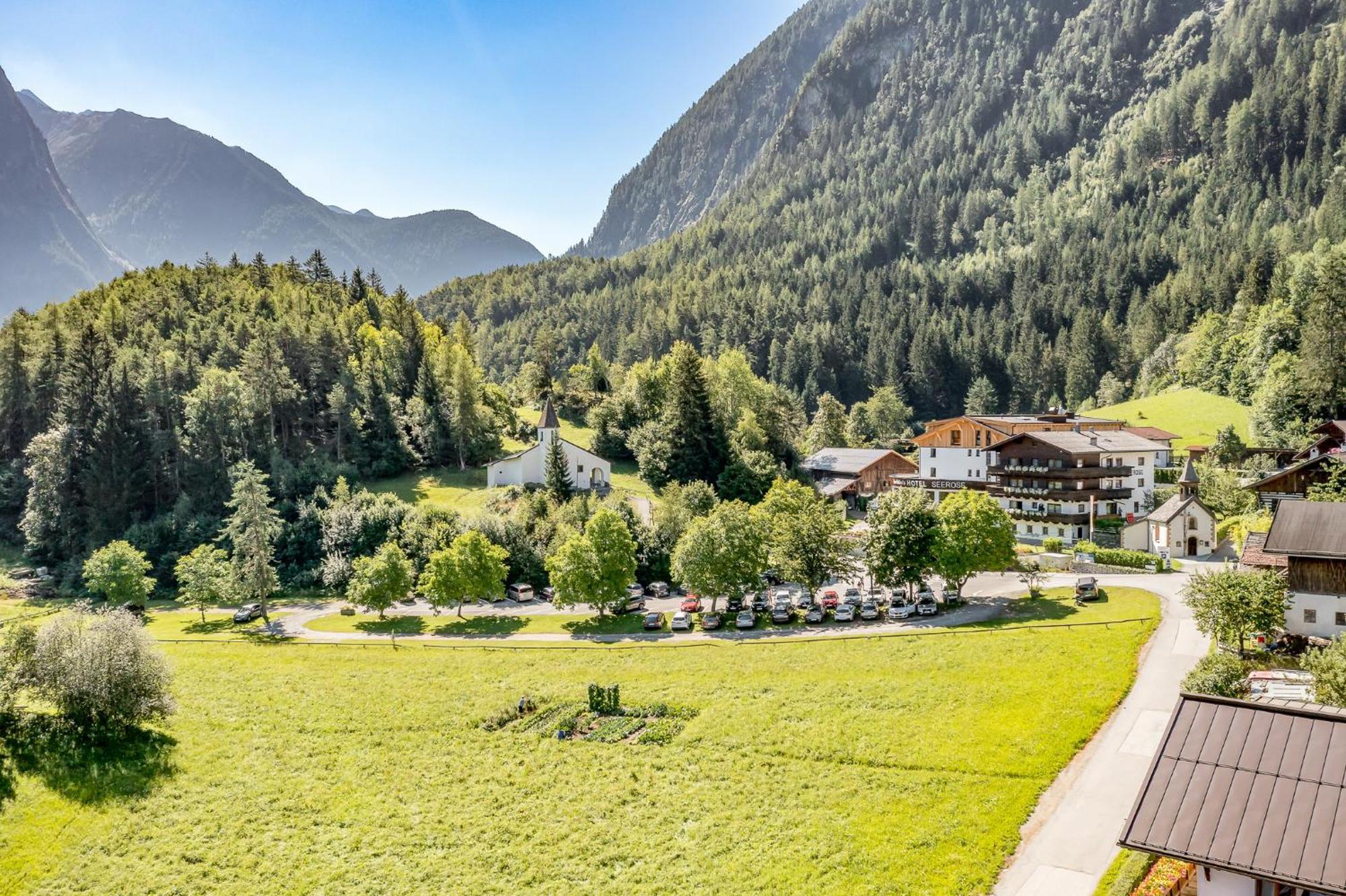 Seehueter'S Hotel Seerose Oetz Eksteriør billede